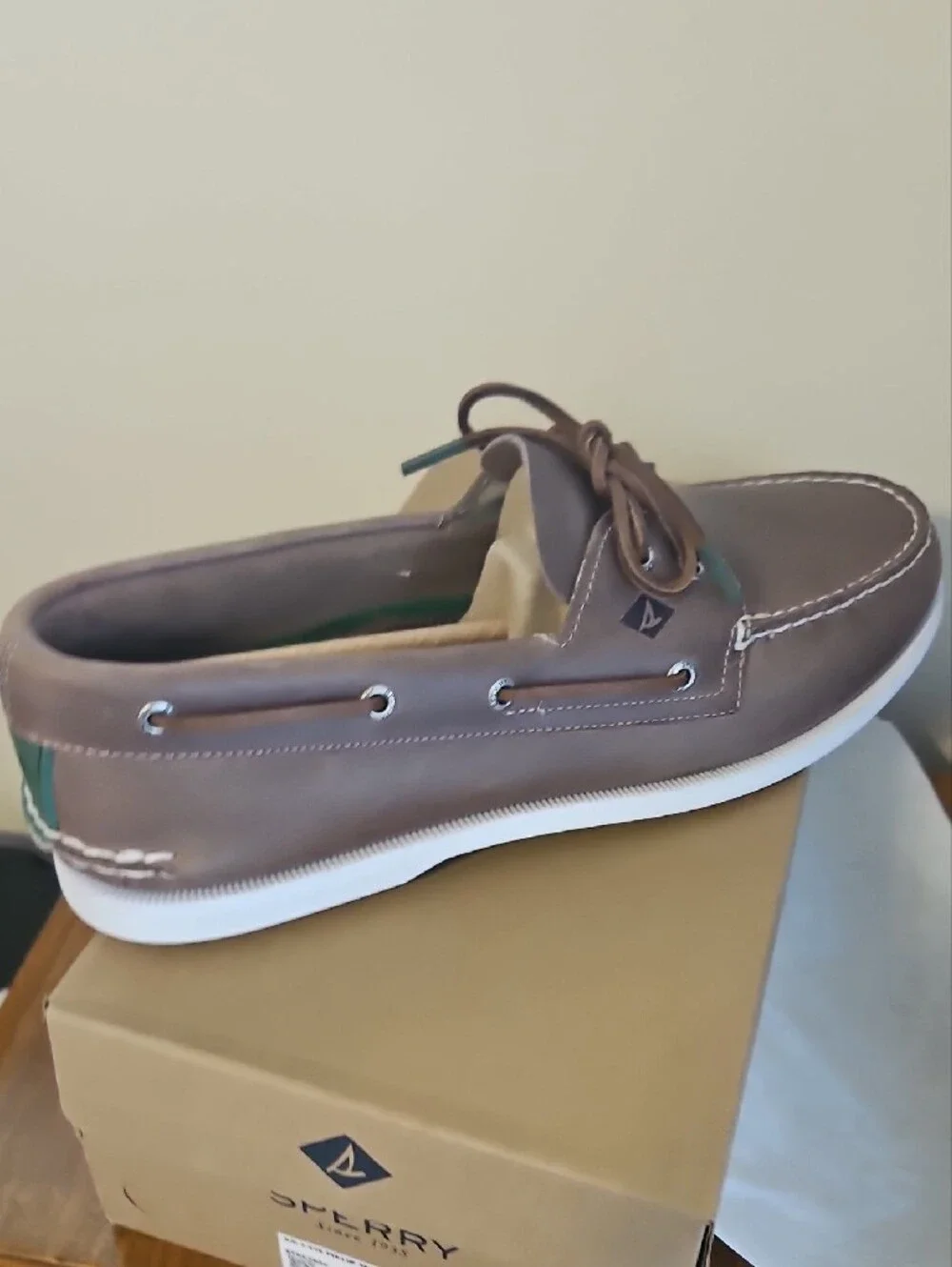 Sperry Taupe Cardboard Shoe Box with Navy Logo